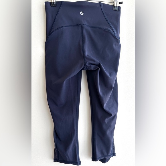 Lululemon Revitalize Crop Leggings, Blue, Cropped Leggings, Size 4 - Picture 12 of 16
